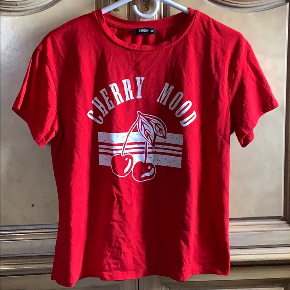Romwe Cherry Mood Tshirt 🍒